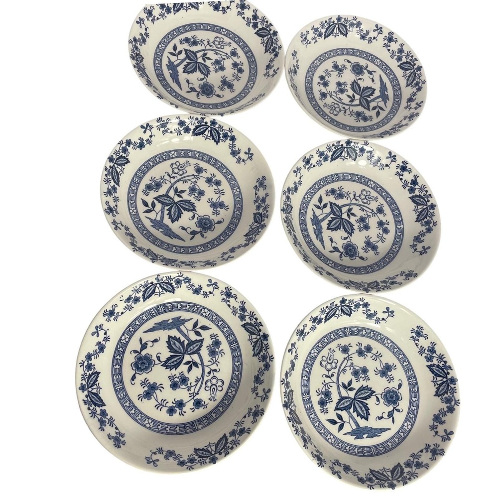 Vtg Blue Angel by Present 6 Soup Cereal Bowls 7.5" Blue Floral‎ Onion Pattern